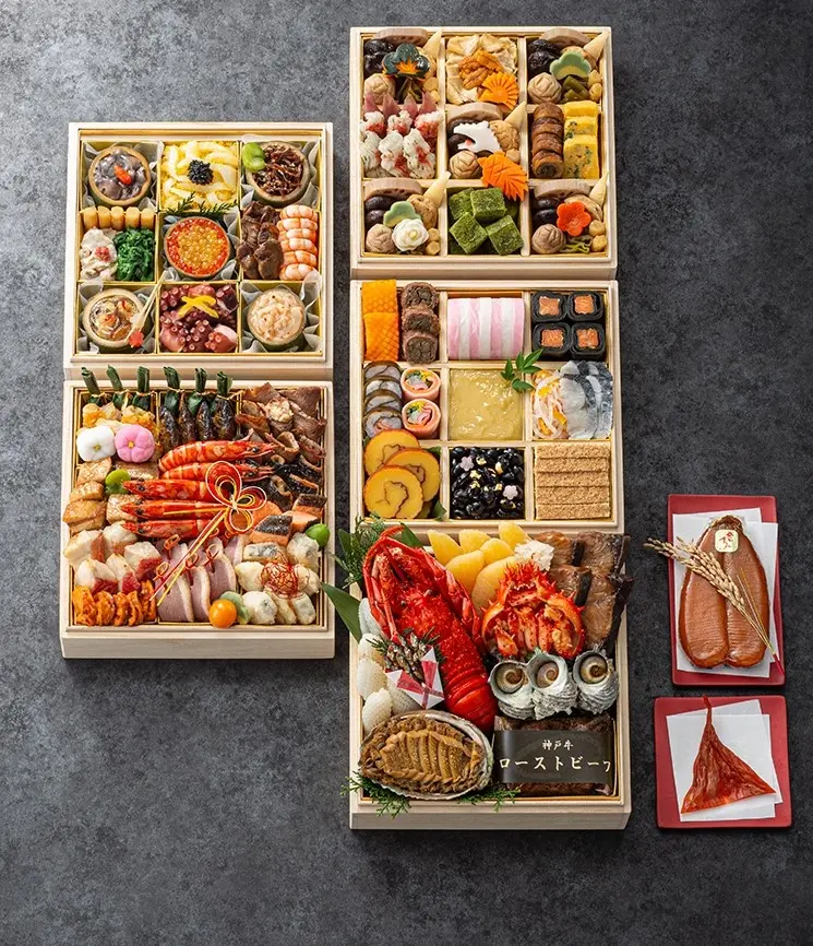 トップバリュ「正統派+オードブルの“ハイブリッドおせち」