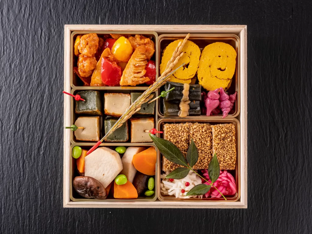 老舗オーガニックレストラン【みどりえ】「ヴィーガンおせち」