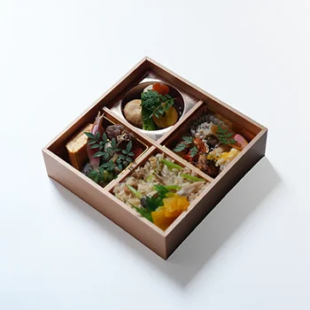 【まんざら本店】「特製おせち」