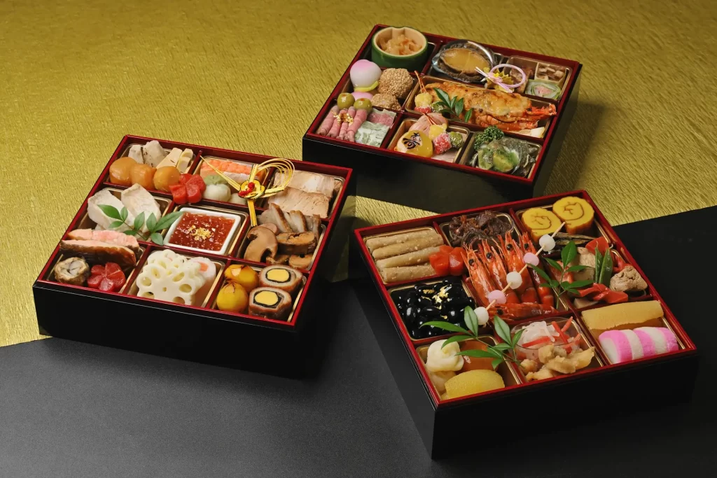 びわ湖大津プリンスホテル「和洋中おせち」