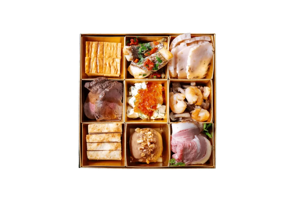 リセライーツの「華やかな和洋おせち3種」