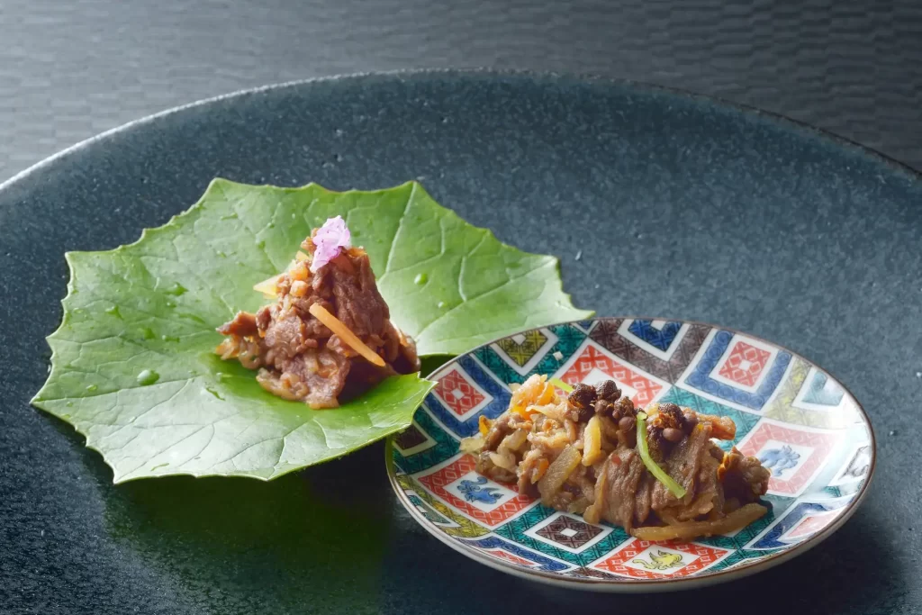 鳥羽国際ホテル ＆ NEMU RESORT「おせち料理 和洋三段重」