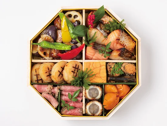 「レストラン酢重正之」華やかな三段重のおせち