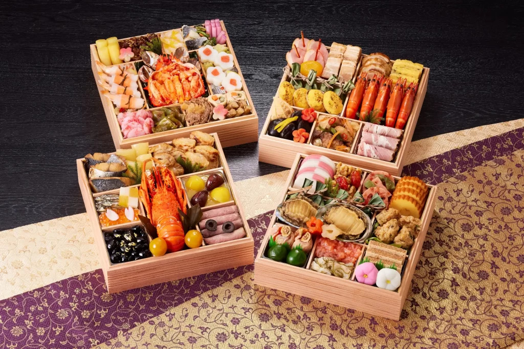 ファミマのおせち