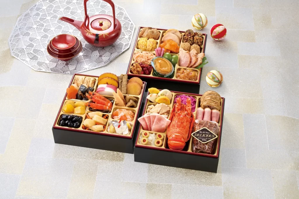 ファミマのおせち