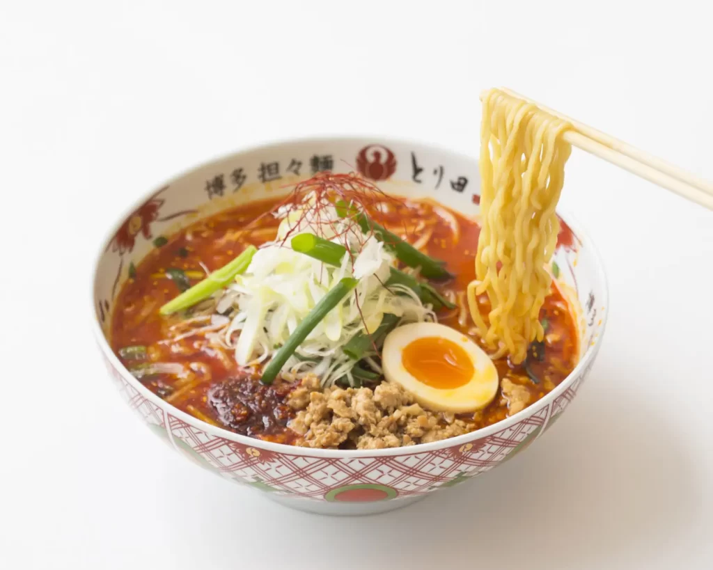 博多水炊き とり田の水炊きと人気の担々麺を詰め合わせた新春限定セット