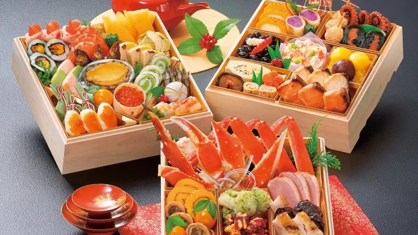 ★創業50年以上の老舗かに料理店【甲羅本店】の特選「かにおせち」が数量限定で販売開始！新年の食卓を華やかに彩る！