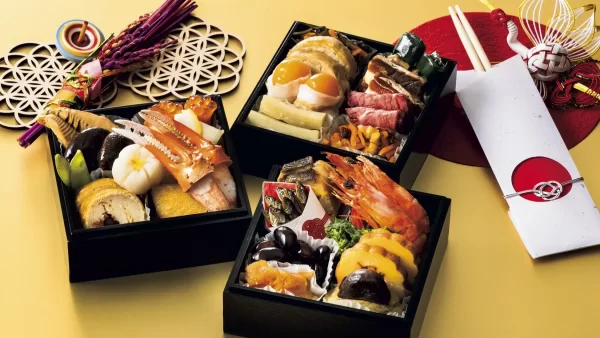 ★国産素材中心・添加物削減の生活クラブのおせち　ミニサイズ三段重『寿春（じゅしゅん）』早期予約スタート