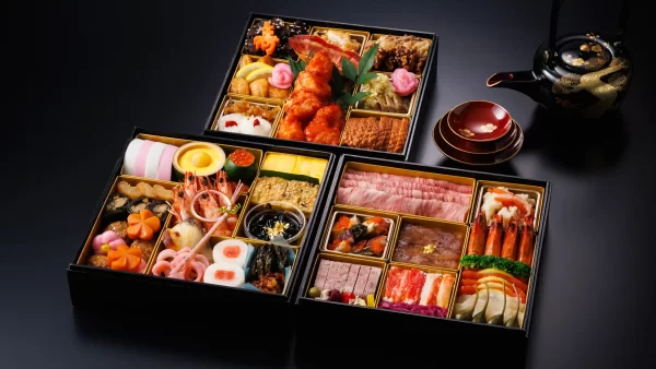 ★【ホテルメトロポリタン】～西洋料理・日本料理・中国料理の３種類から選べる“ホテルの味“～「2026年の迎春を彩る、ホテル特製おせち料理」